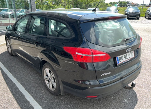 Sort Ford Focus fra 2015