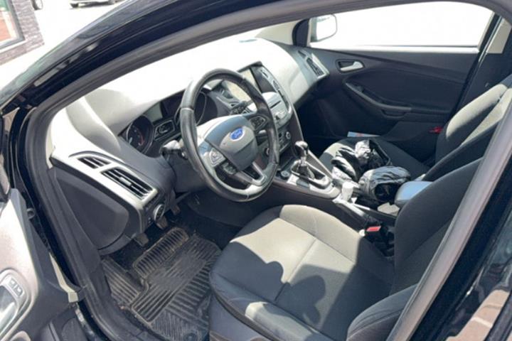 Sort Ford Focus fra 2015