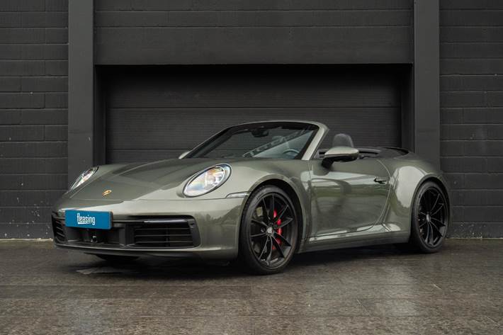 Grøn Porsche 911 Carrera S fra 2019