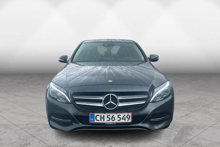 Blå Mercedes C220 fra 2014