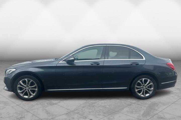Blå Mercedes C220 fra 2014