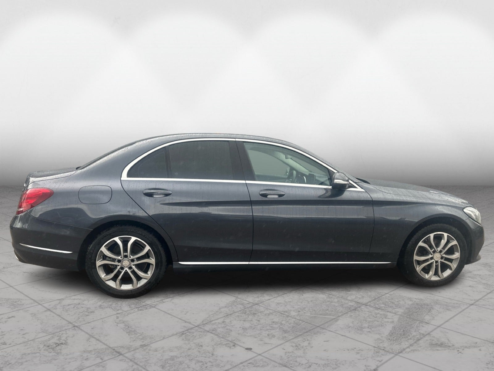 Blå Mercedes C220 fra 2014