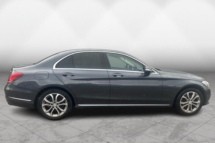 Blå Mercedes C220 fra 2014