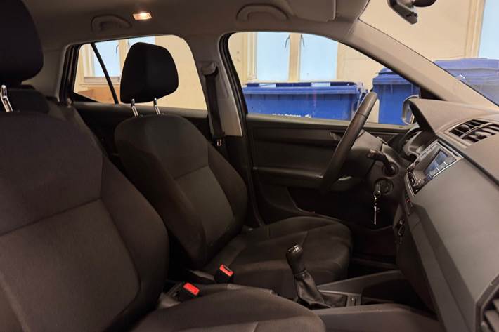 Brun Skoda Fabia fra 2015