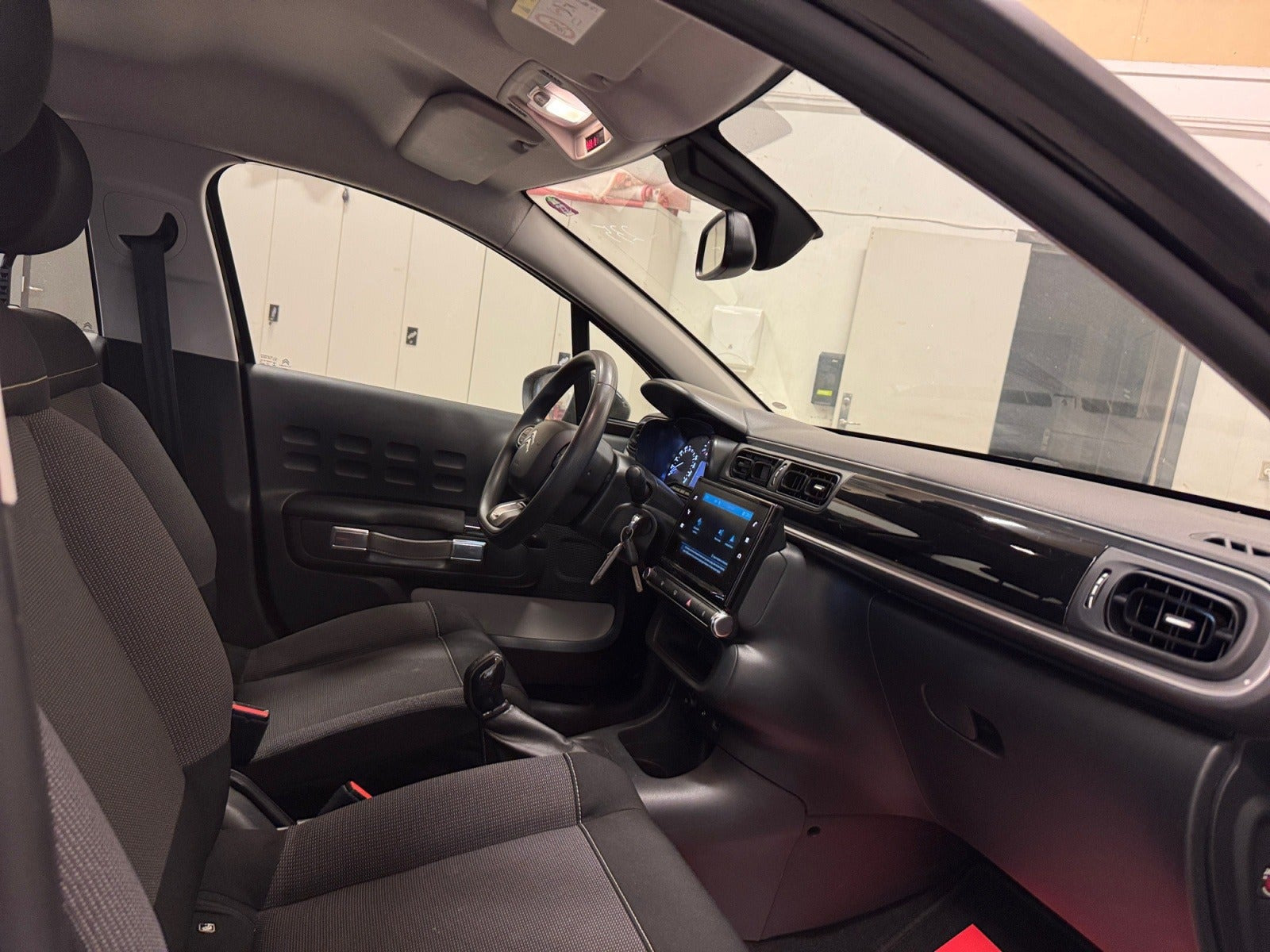 Sort Citroën C3 fra 2017