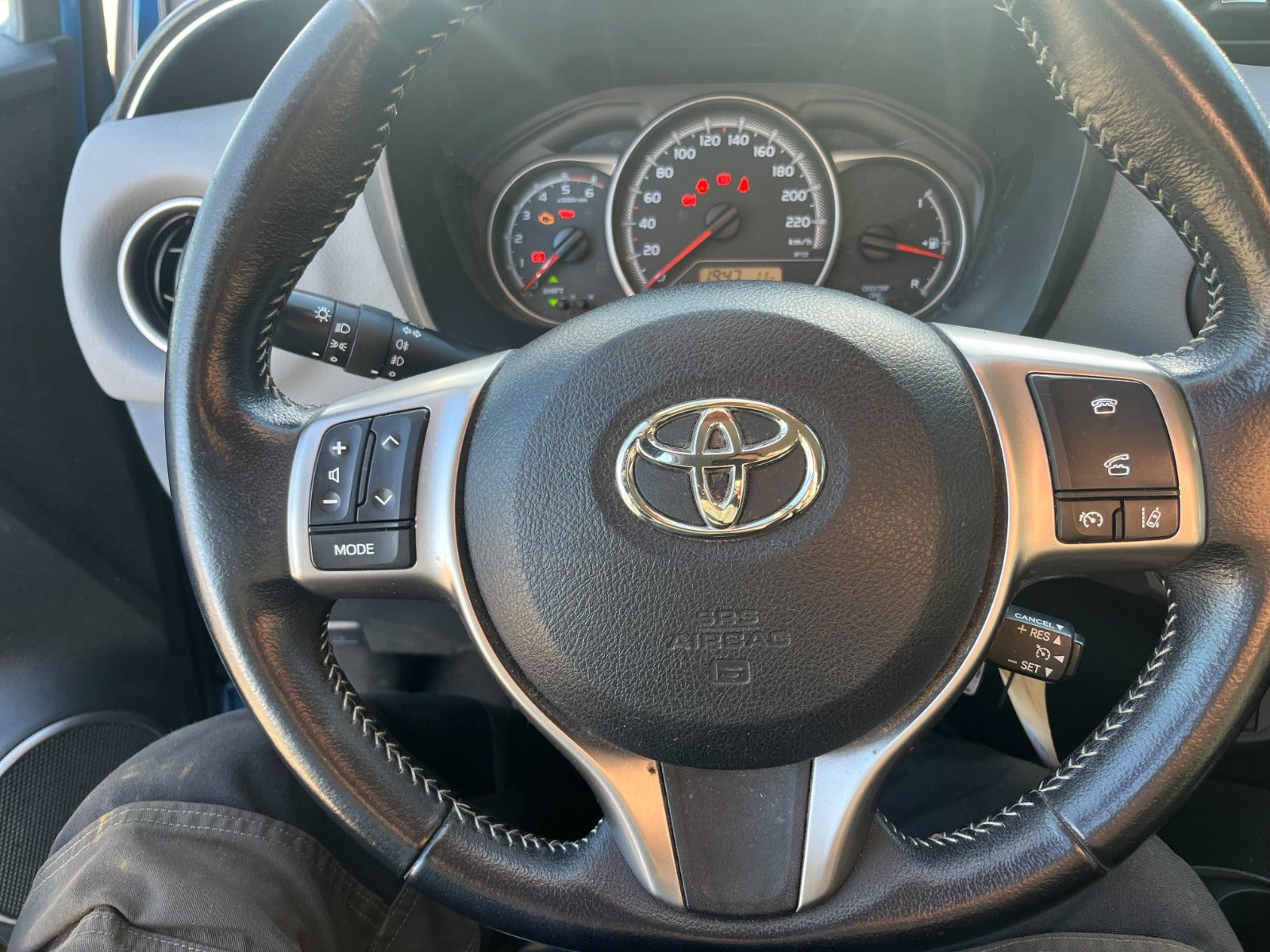 undefined Toyota Yaris fra 2015