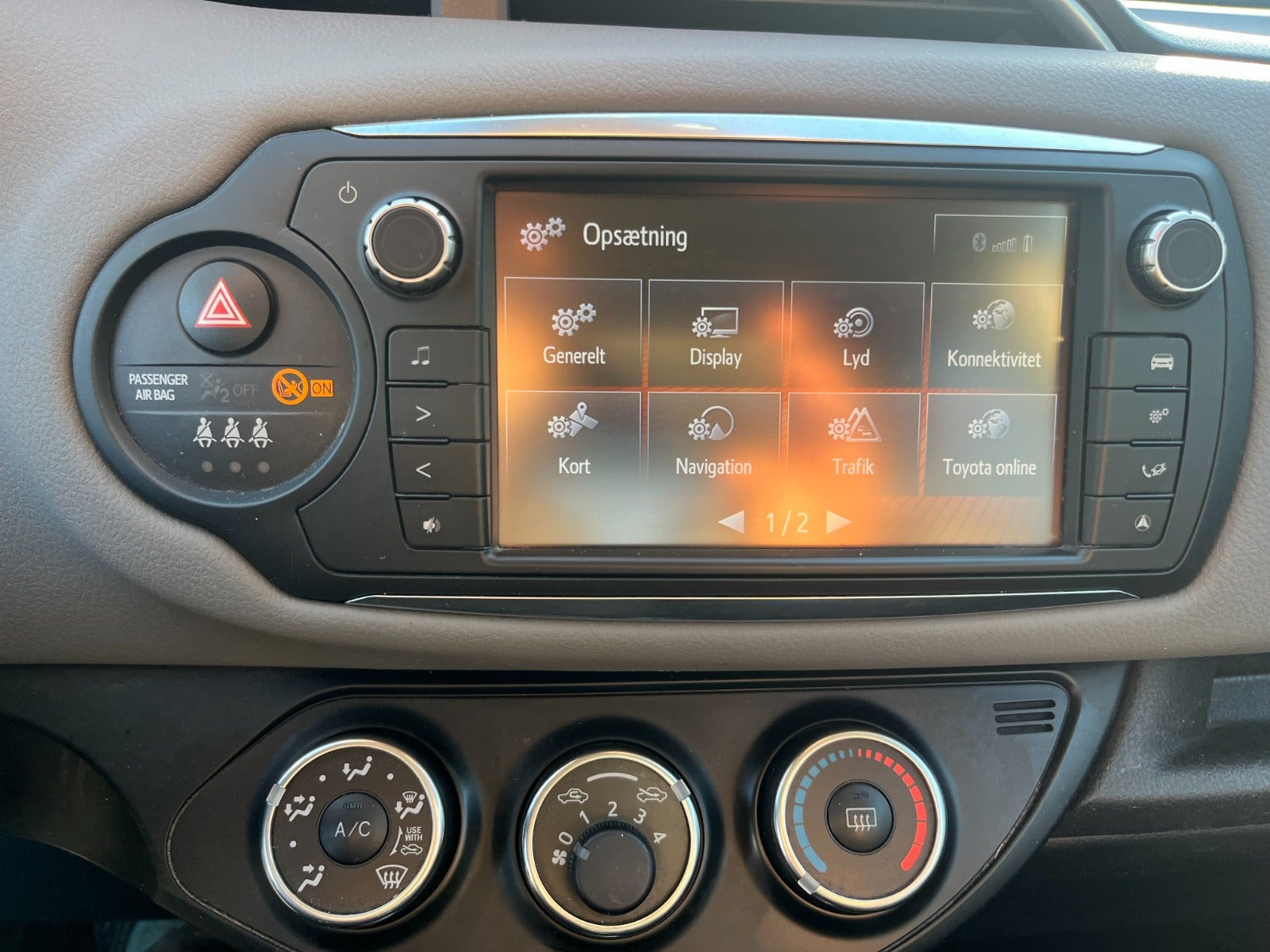 undefined Toyota Yaris fra 2015