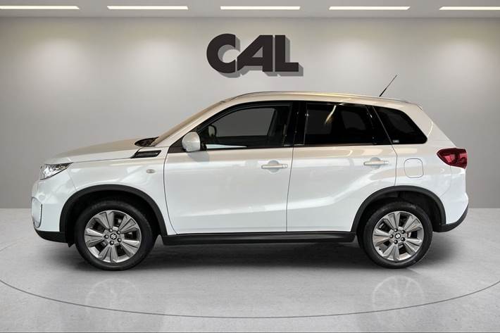 Hvid Suzuki Vitara fra 2020