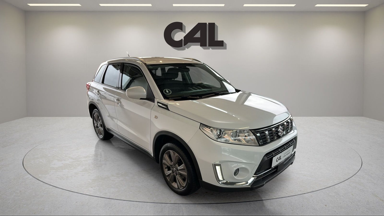 Hvid Suzuki Vitara fra 2020