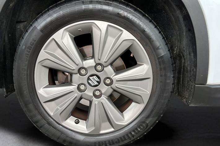 Hvid Suzuki Vitara fra 2020