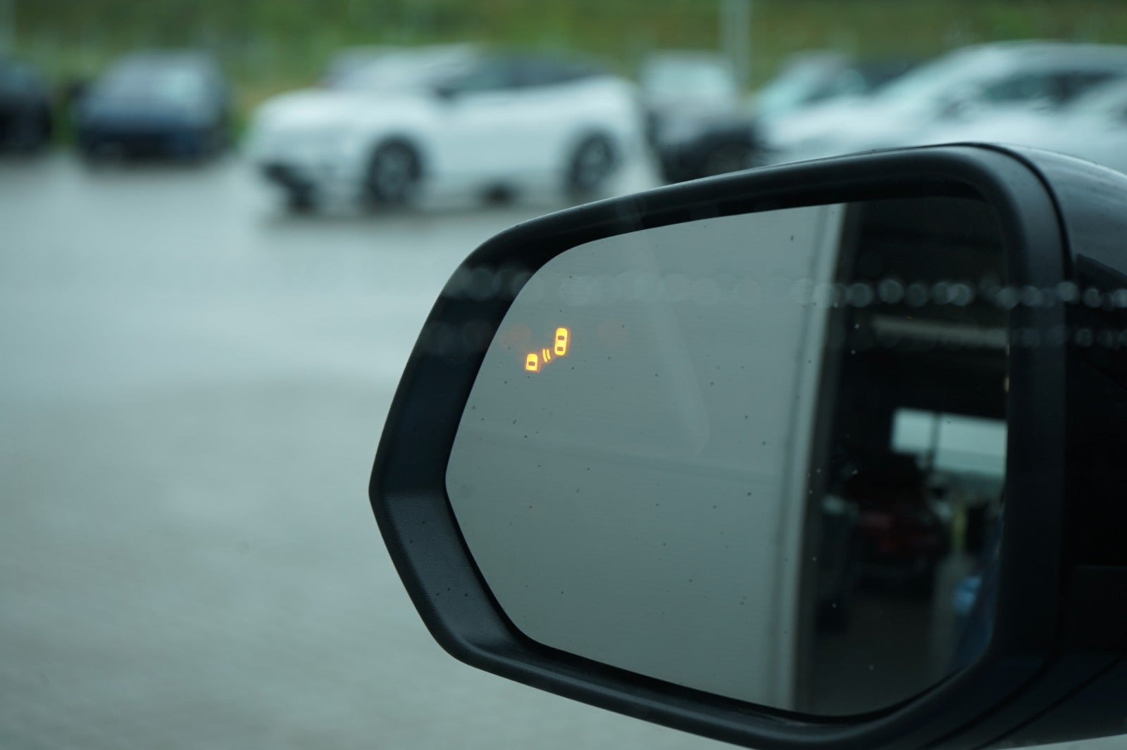Blå Ford Explorer fra 2025