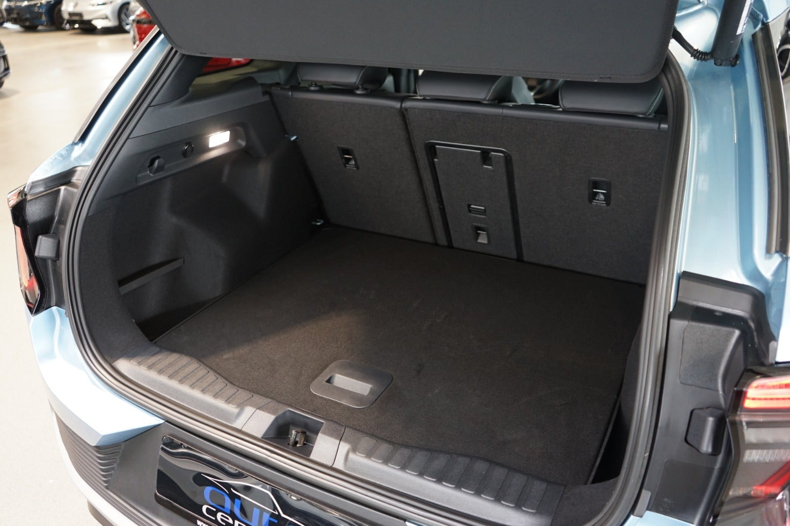 Blå Ford Explorer fra 2025