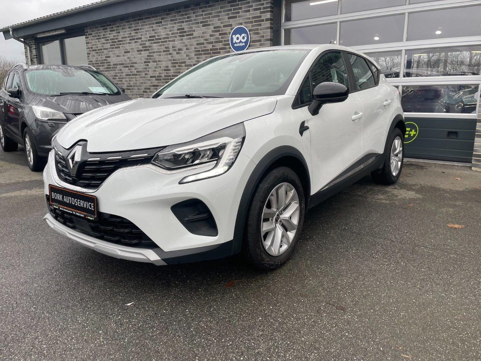 Hvid Renault Captur fra 2020