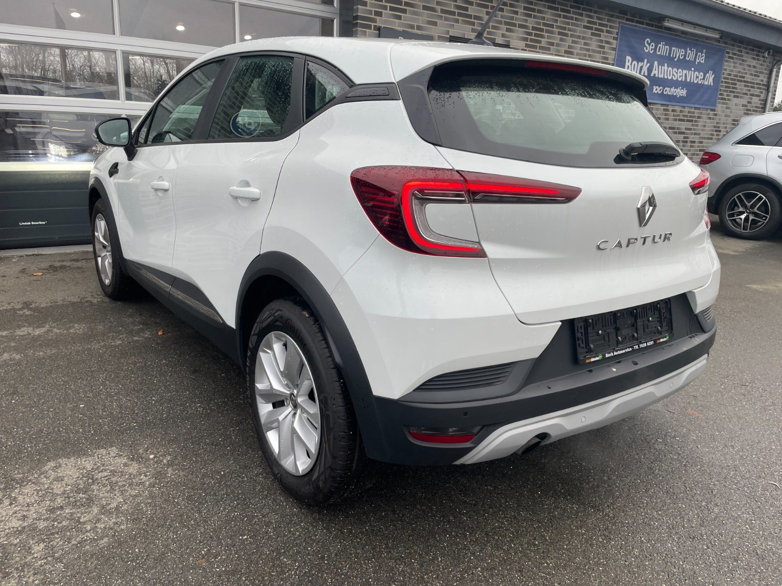 Hvid Renault Captur fra 2020