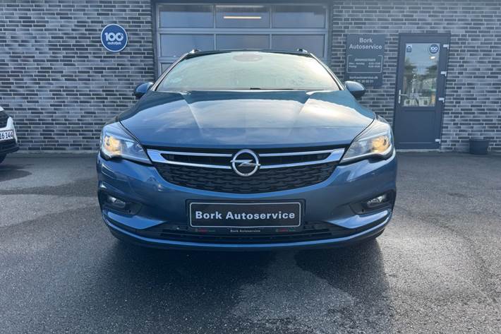 undefined Opel Astra fra 2017