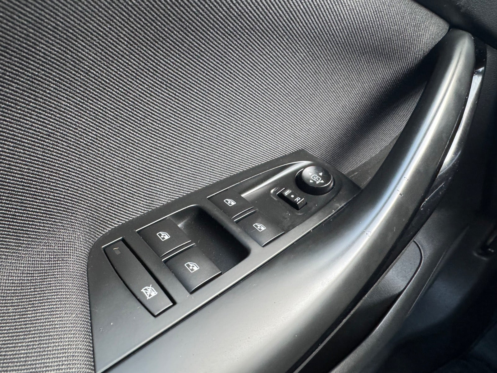 undefined Opel Astra fra 2017