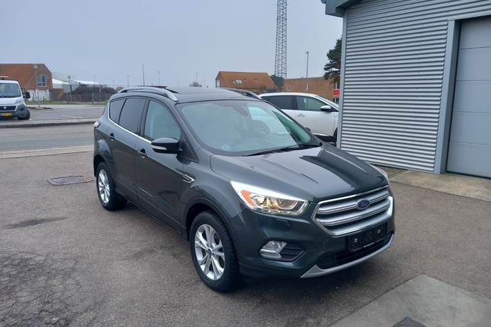 undefined Ford Kuga fra 2017