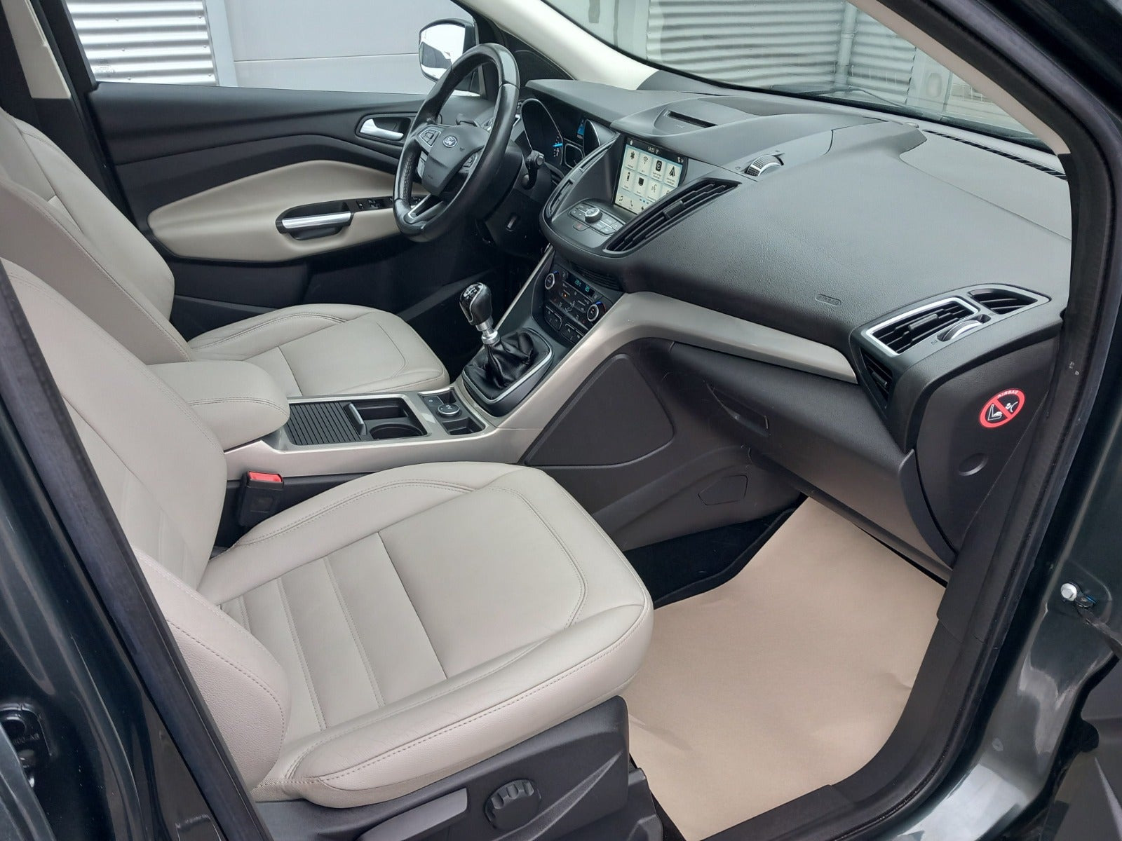 undefined Ford Kuga fra 2017
