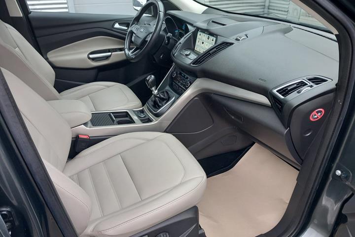 undefined Ford Kuga fra 2017