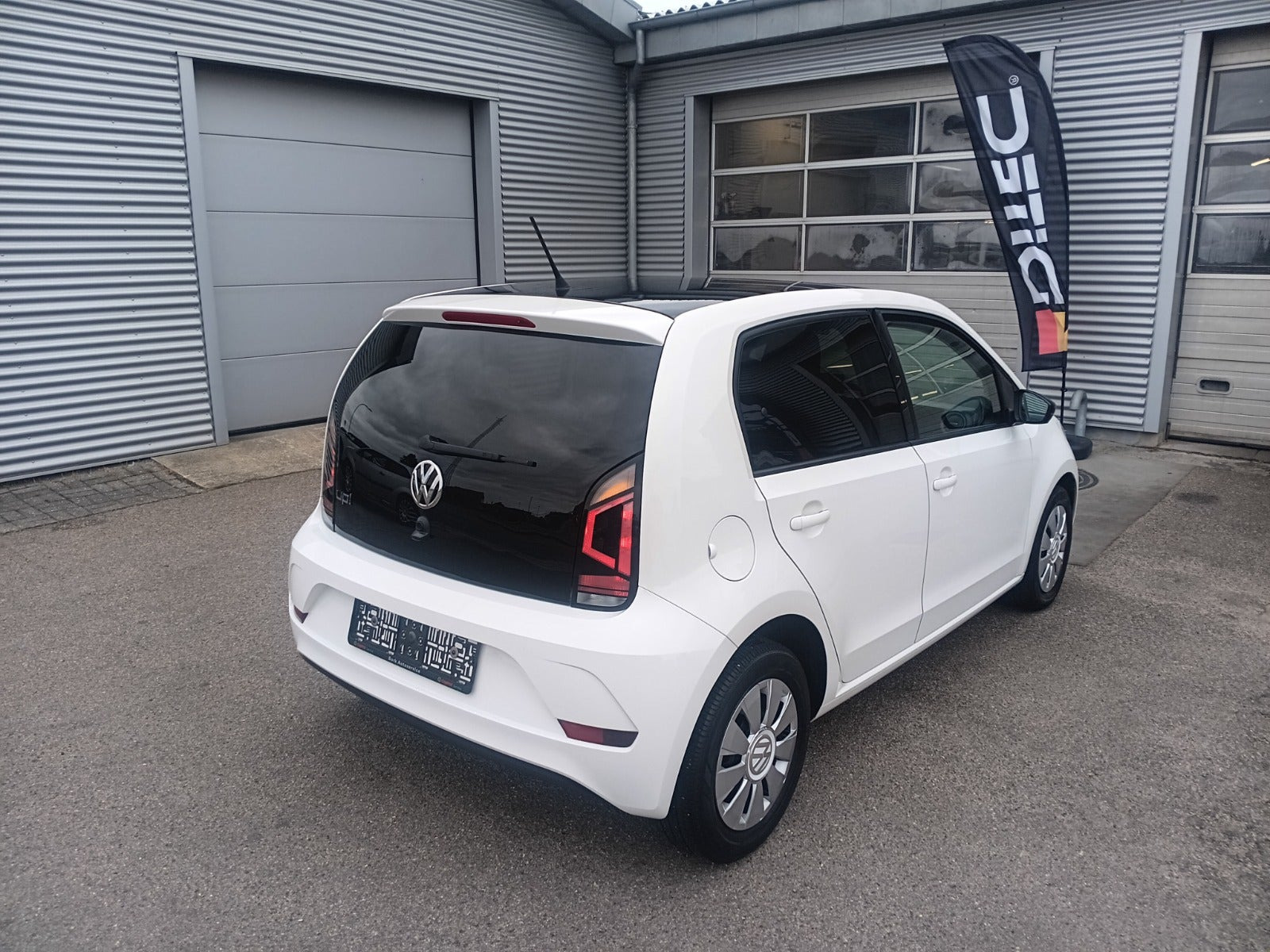Sort VW UP! fra 2017