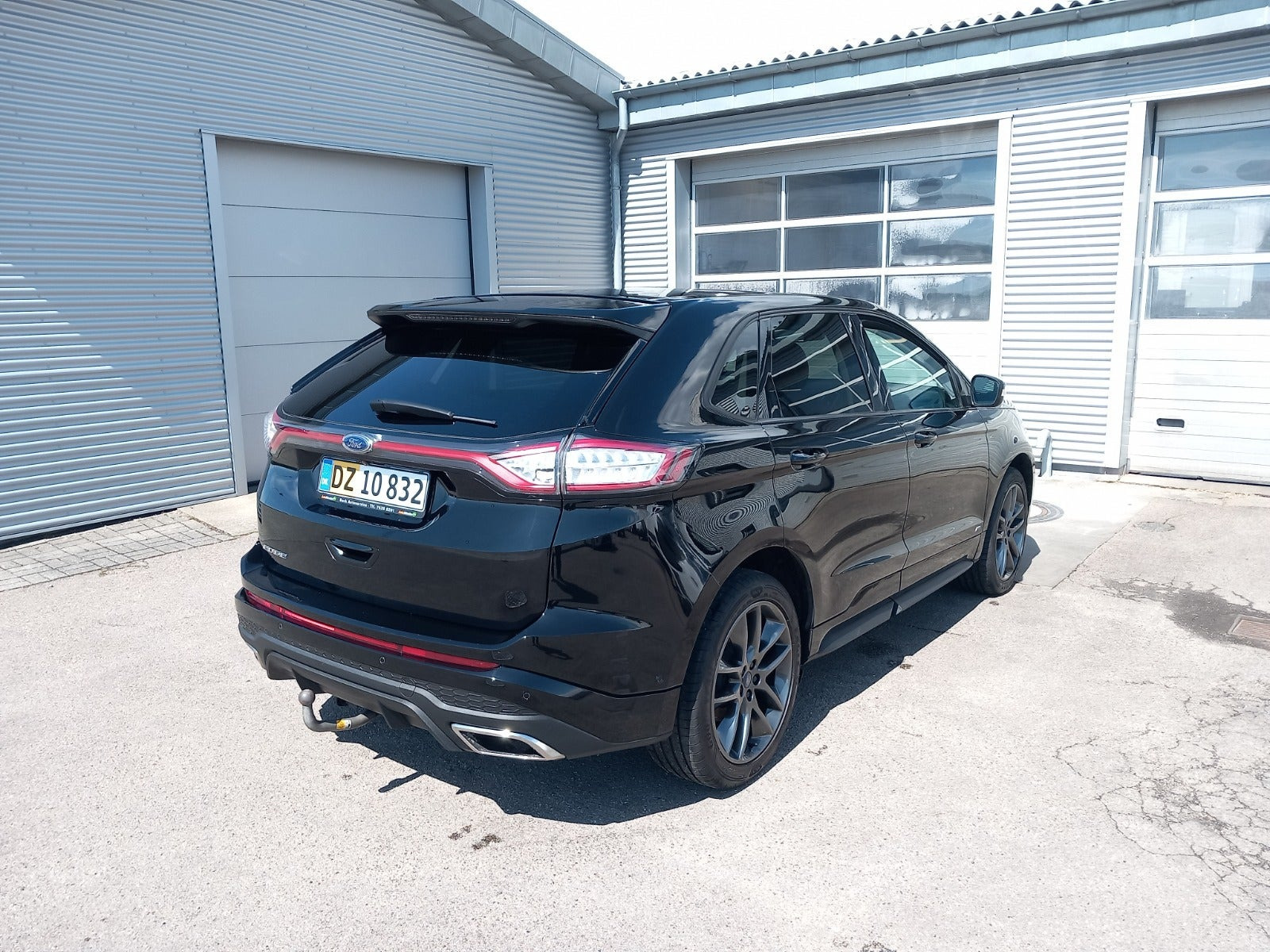 undefined Ford Edge fra 2018 set udefra