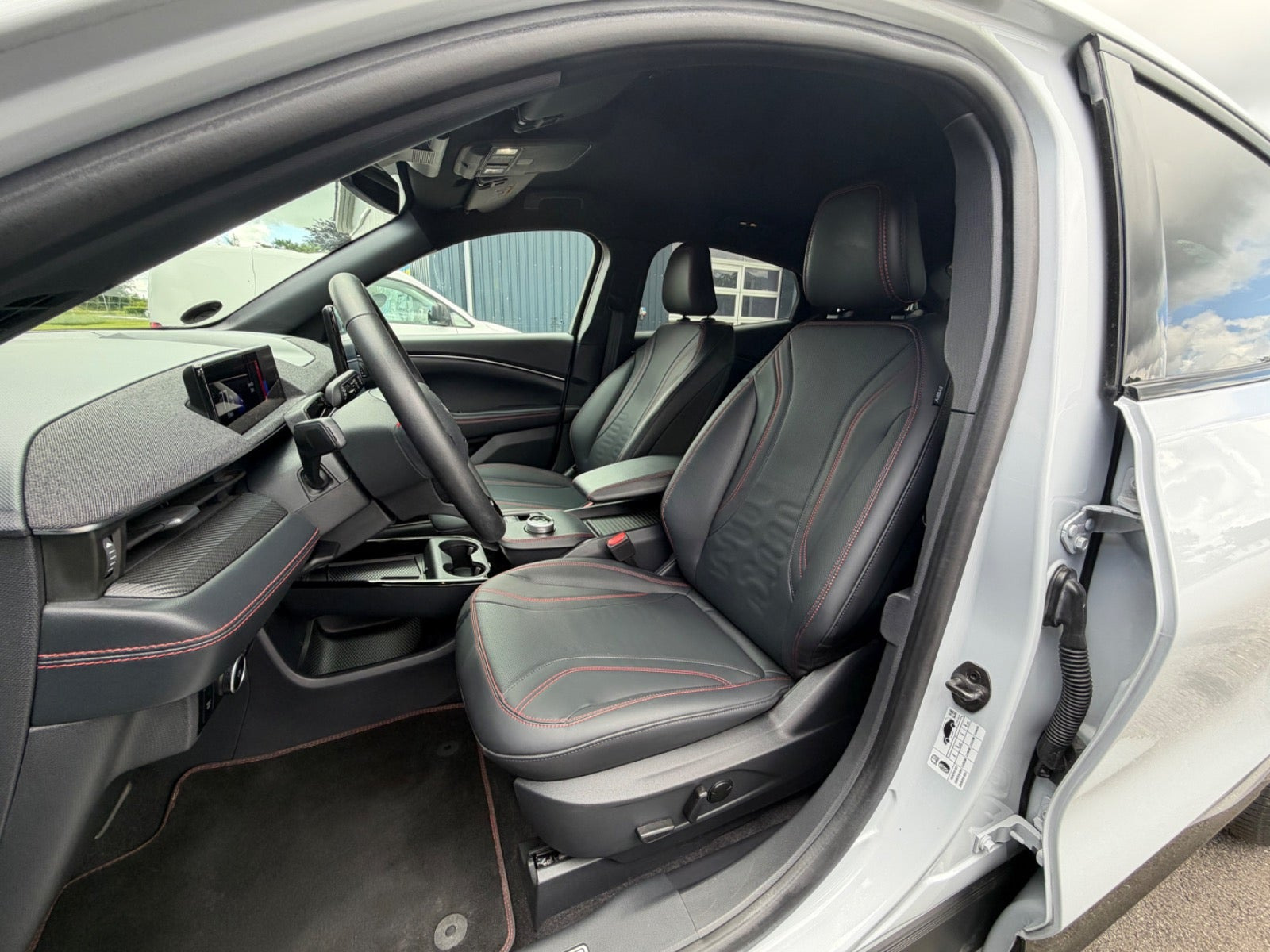 undefined Ford Mustang Mach-E fra 2023