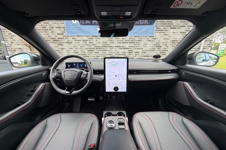 undefined Ford Mustang Mach-E fra 2023
