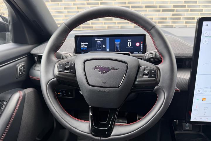 undefined Ford Mustang Mach-E fra 2023