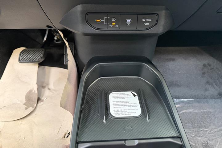 Hvid Kia EV4 fra 2026