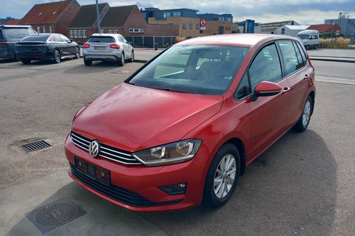undefined VW Golf Sportsvan fra 2014