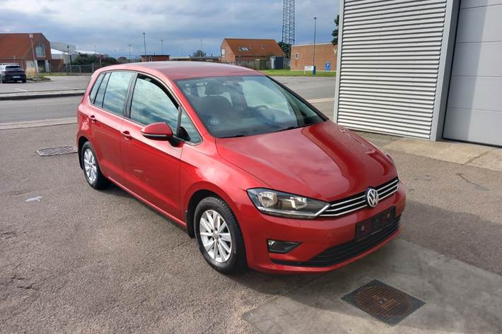 undefined VW Golf Sportsvan fra 2014