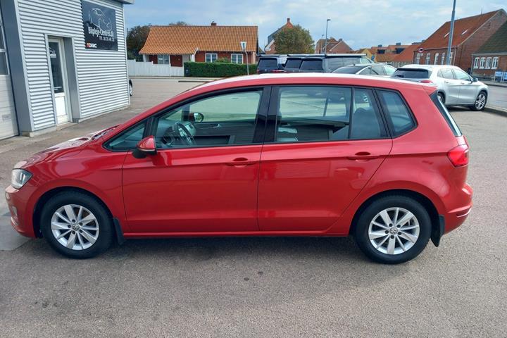 undefined VW Golf Sportsvan fra 2014