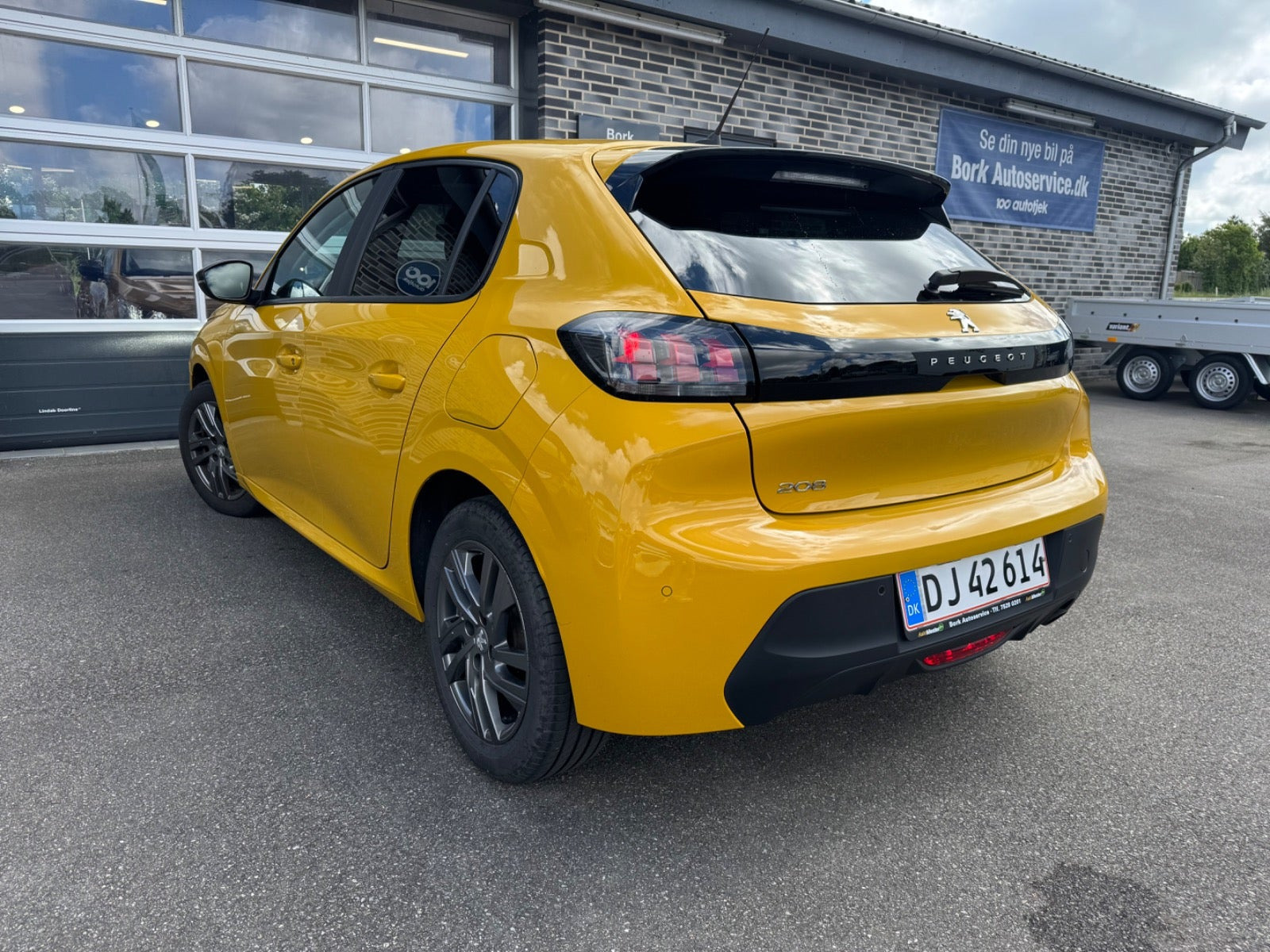 undefined Peugeot 208 fra 2022