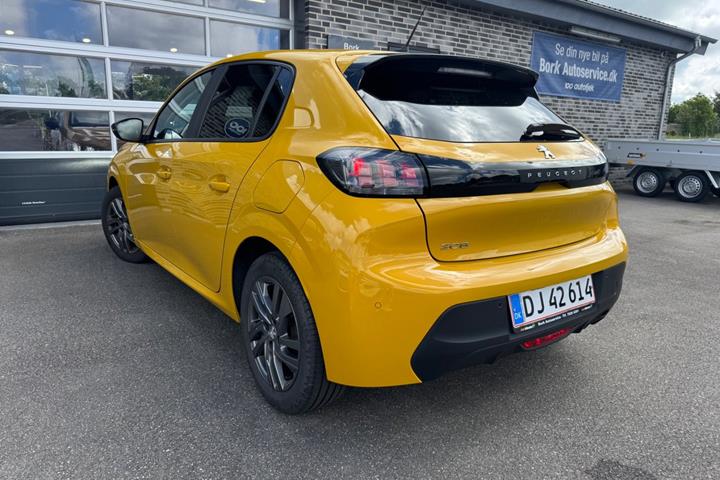 undefined Peugeot 208 fra 2022