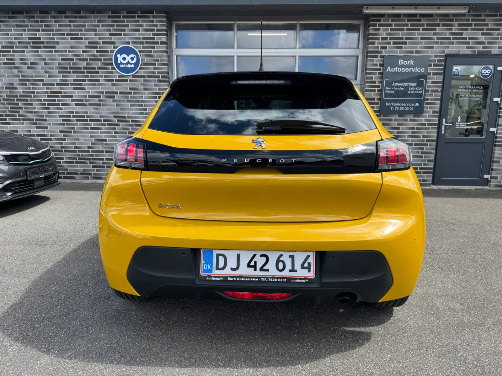 undefined Peugeot 208 fra 2022
