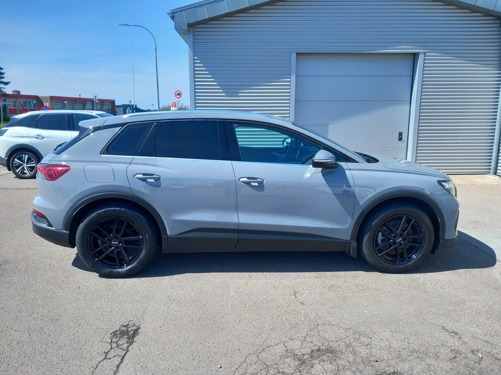 undefined Audi Q4 e-tron fra 2021