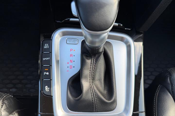 Sølv Kia Ceed fra 2020