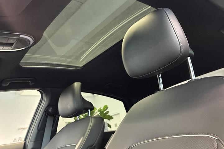 Sort Hyundai Ioniq 6 fra 2025