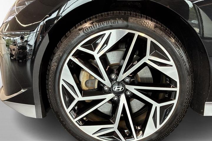 Sort Hyundai Ioniq 6 fra 2025
