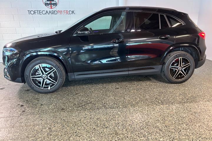 Sort Mercedes EQA250+ fra 2025