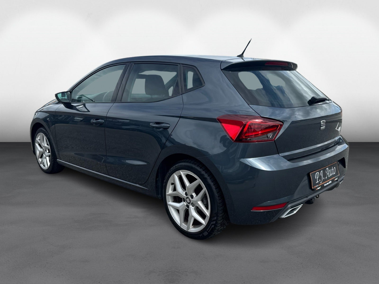 Grå Seat Ibiza fra 2019