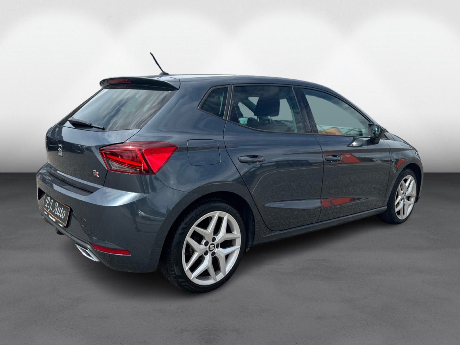 Grå Seat Ibiza fra 2019
