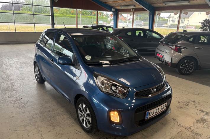 Blå Kia Picanto fra 2016