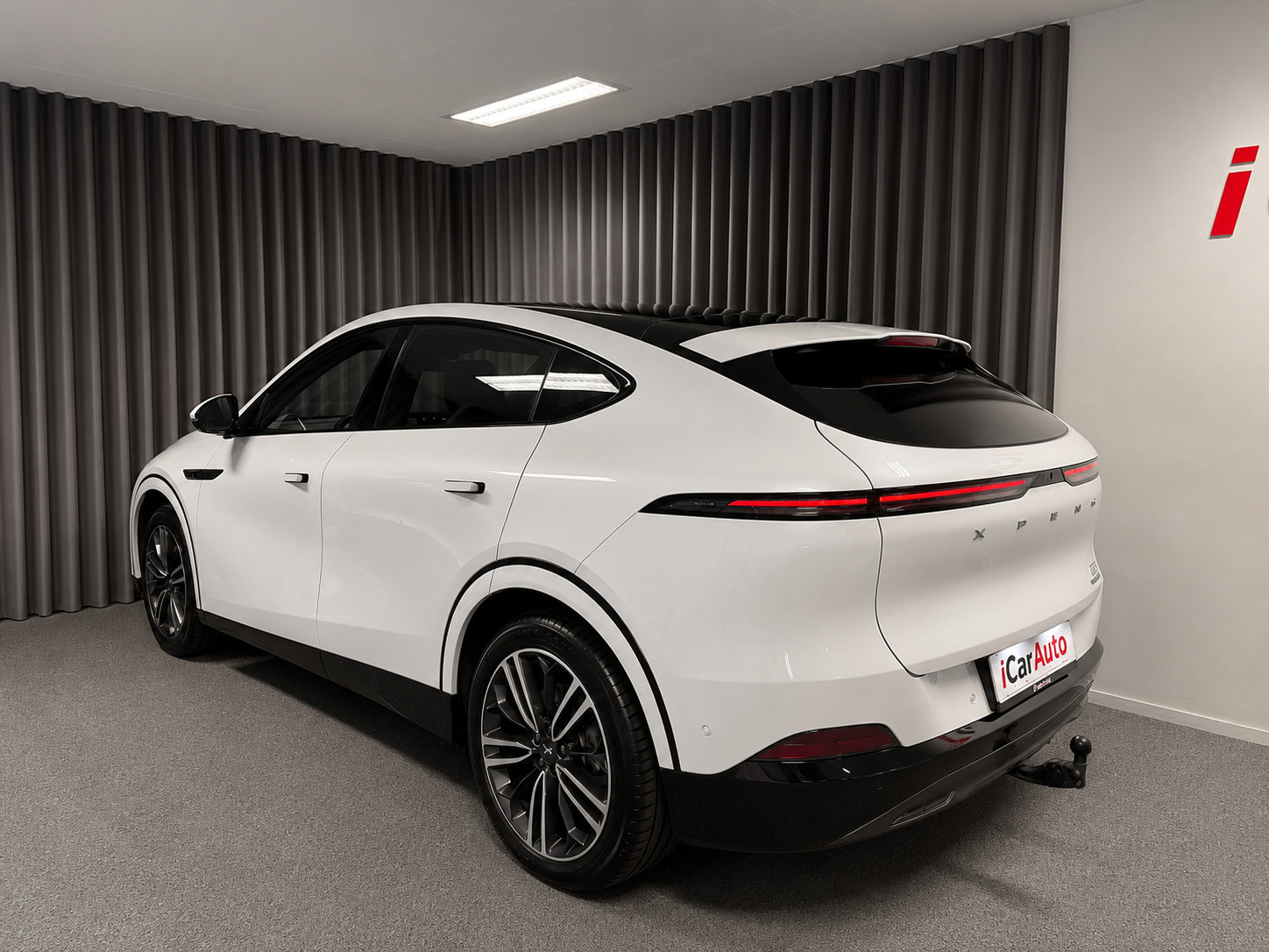 Hvid Xpeng G6 fra 2024