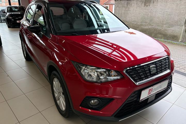 Rød Seat Arona fra 2019