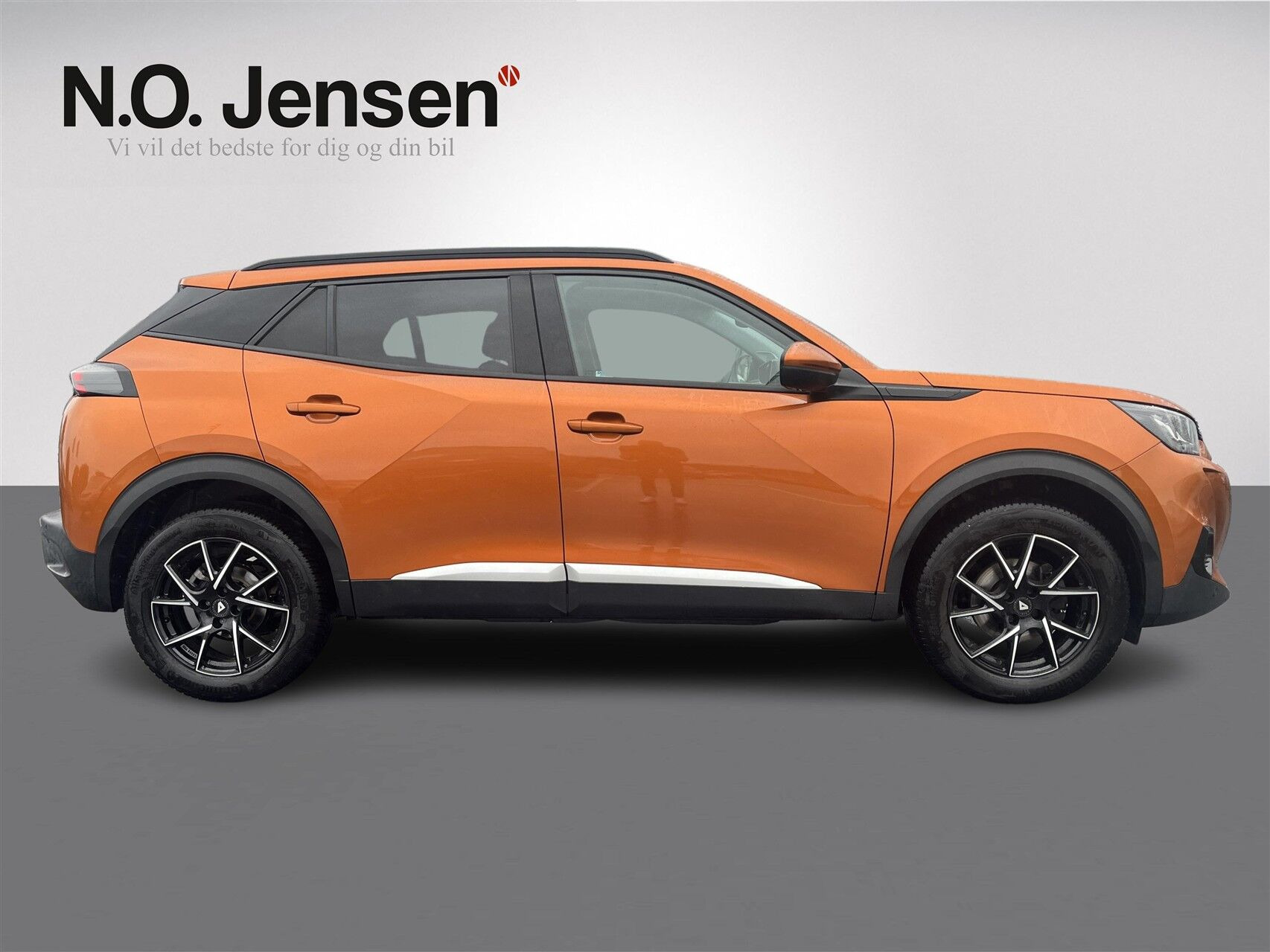 Orange Peugeot 2008 fra 2020