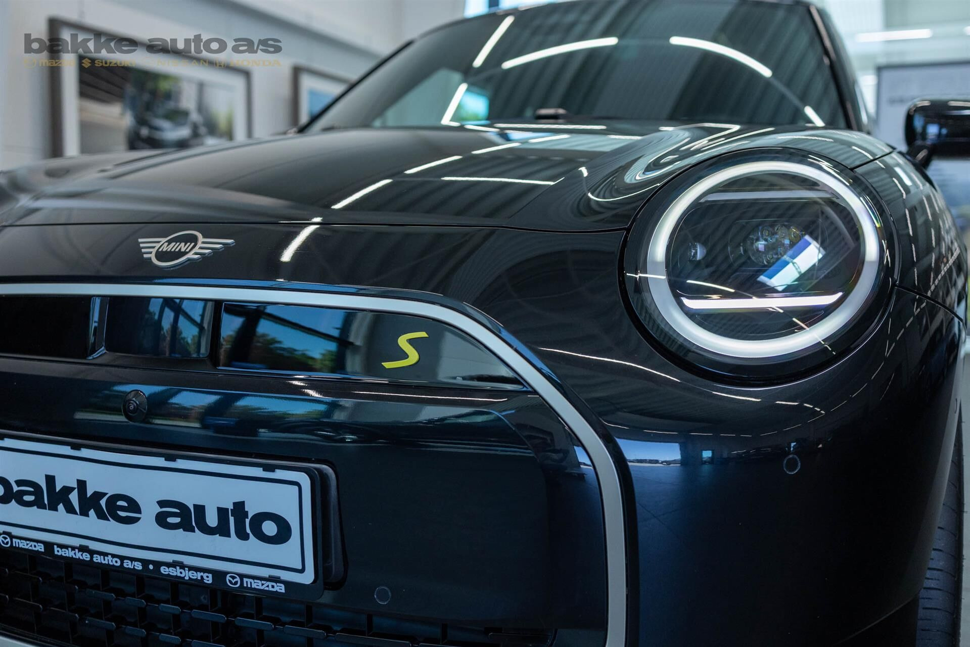 Sort Mini Cooper fra 2025