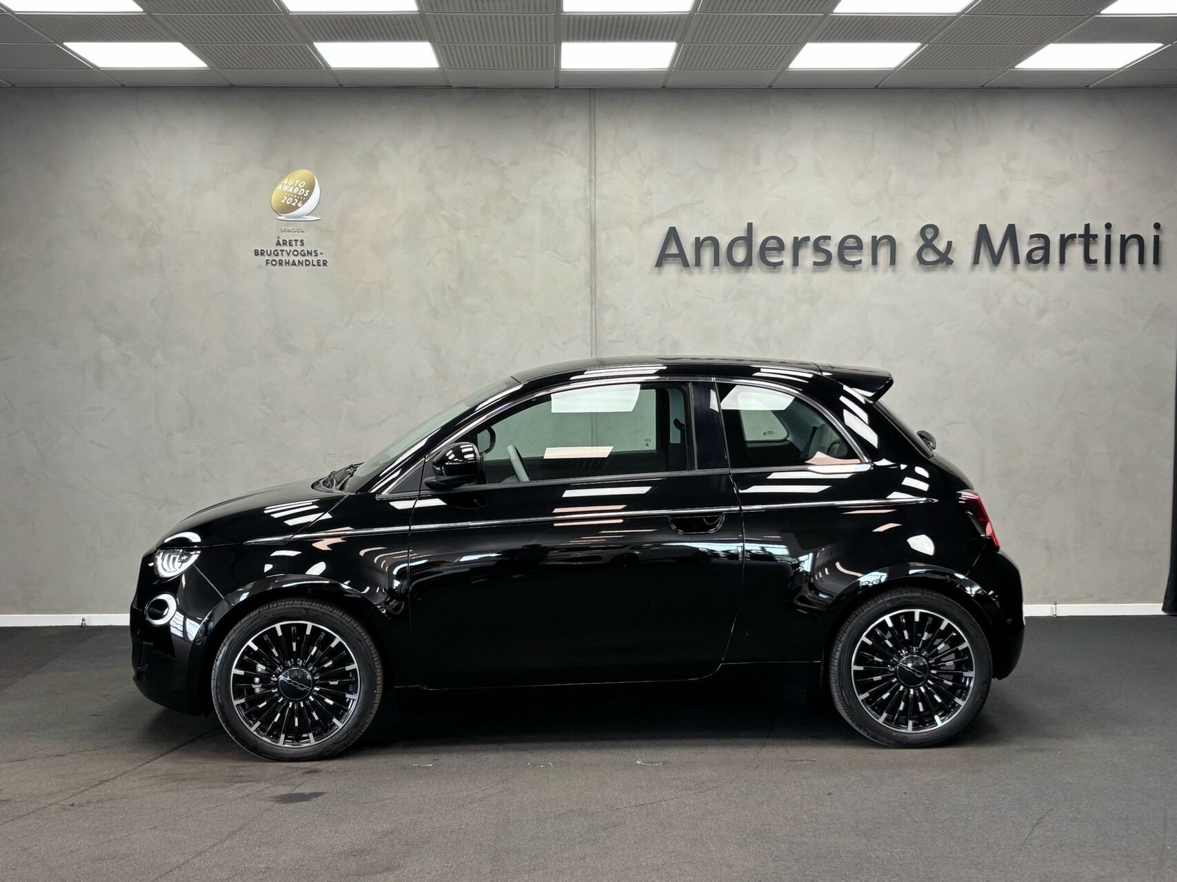 Sort Fiat 500e fra 2023