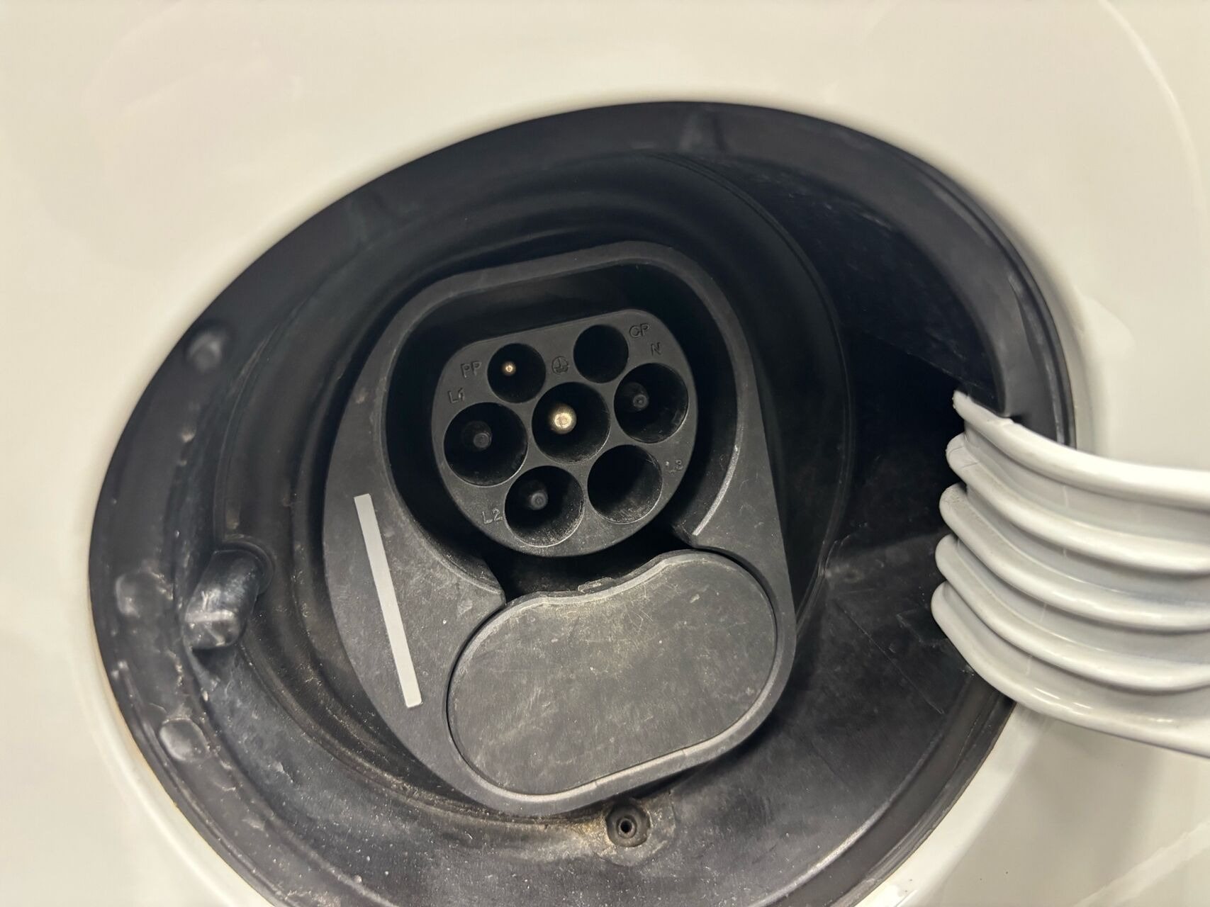 Hvid VW e-up fra 2021
