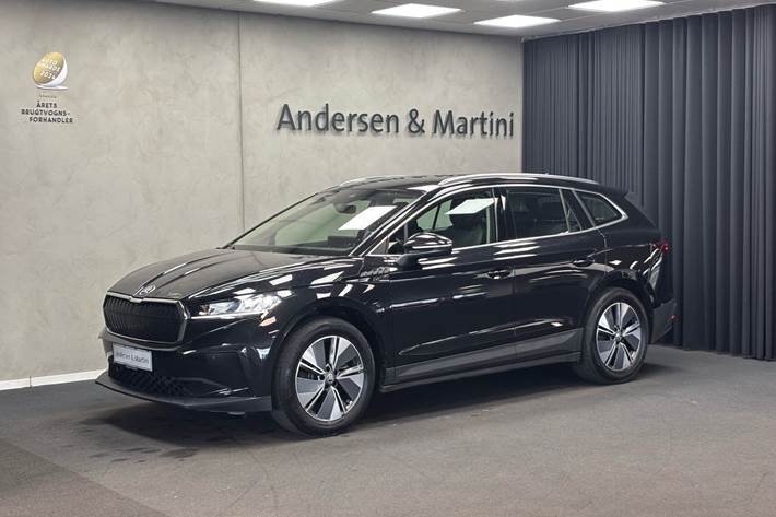 Sort Skoda Enyaq fra 2023